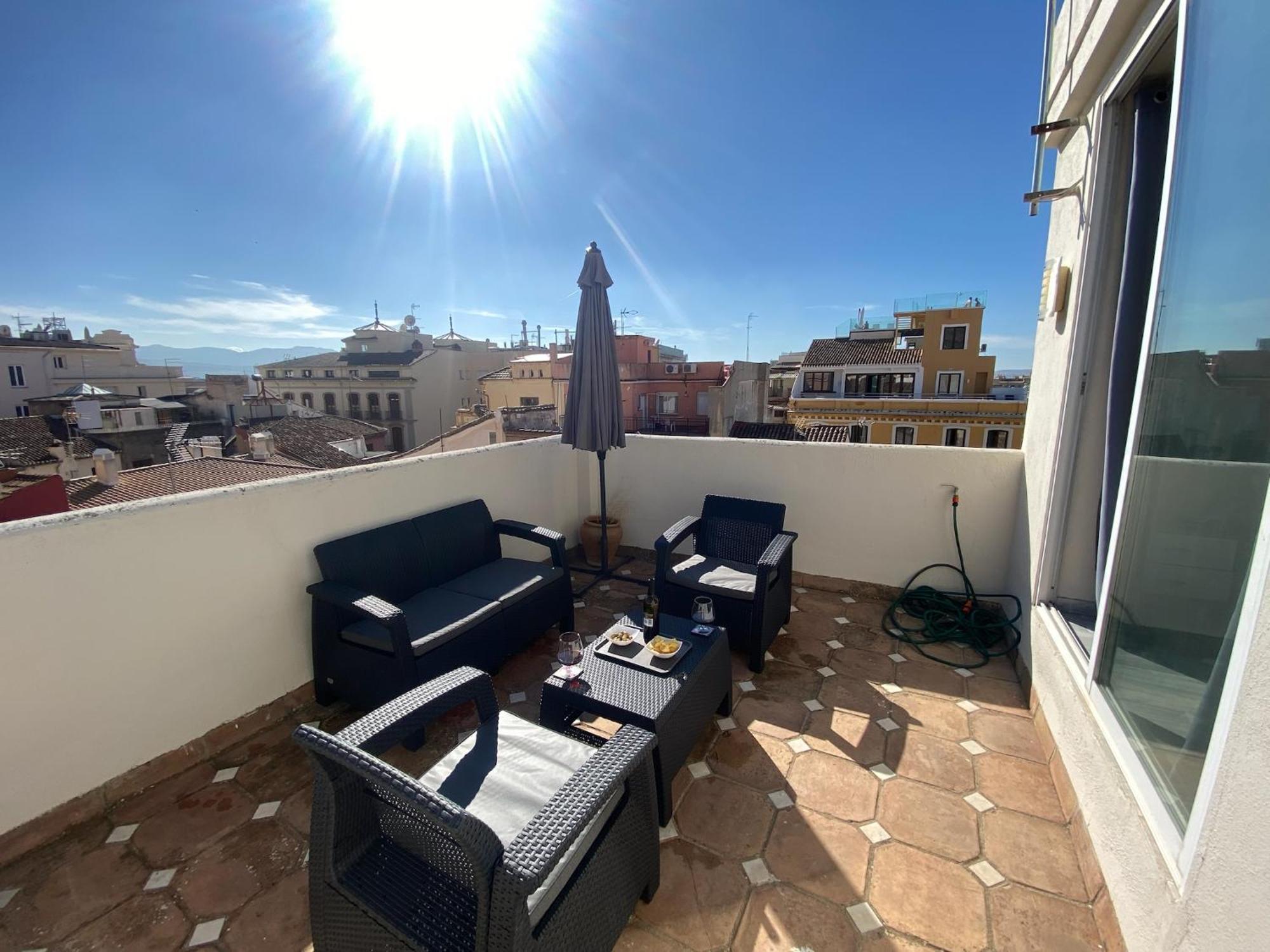 Apartament Atico Con Vistas En Granada Centro Zewnętrze zdjęcie