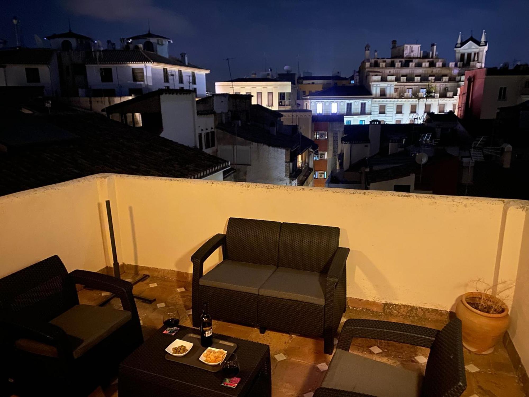 Apartament Atico Con Vistas En Granada Centro Zewnętrze zdjęcie